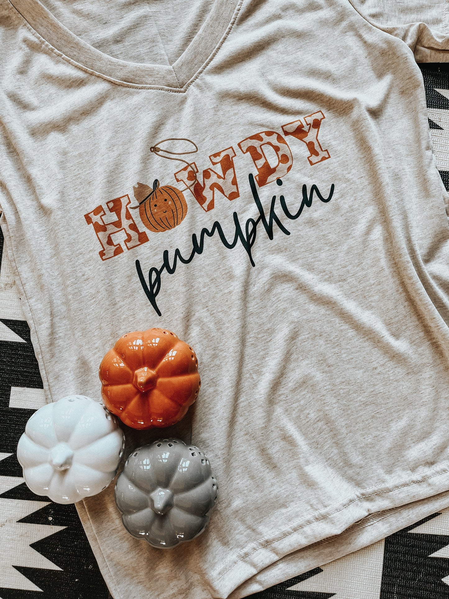 the Howdy |Pumpkin| tee- multiple options