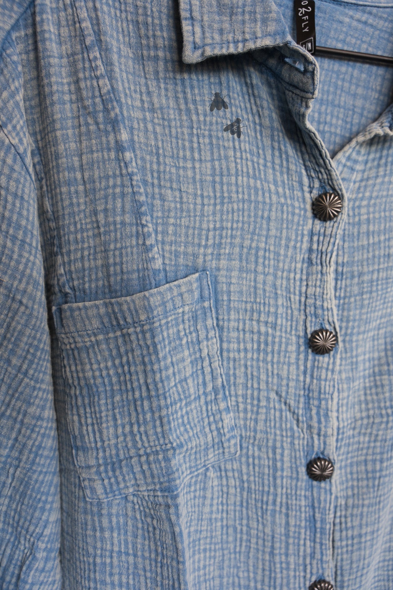 the |CowGuy| button up
