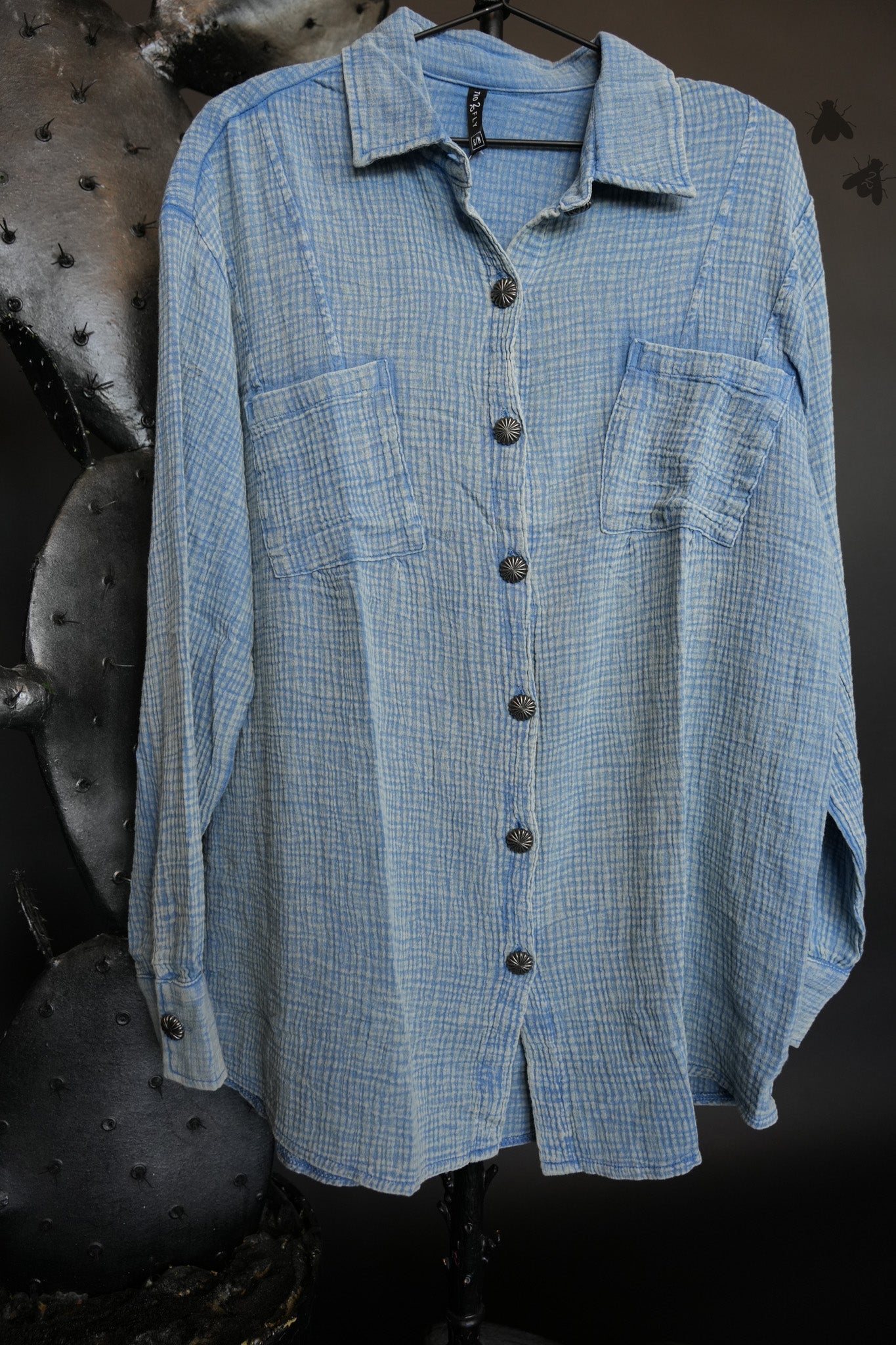 the |CowGuy| button up