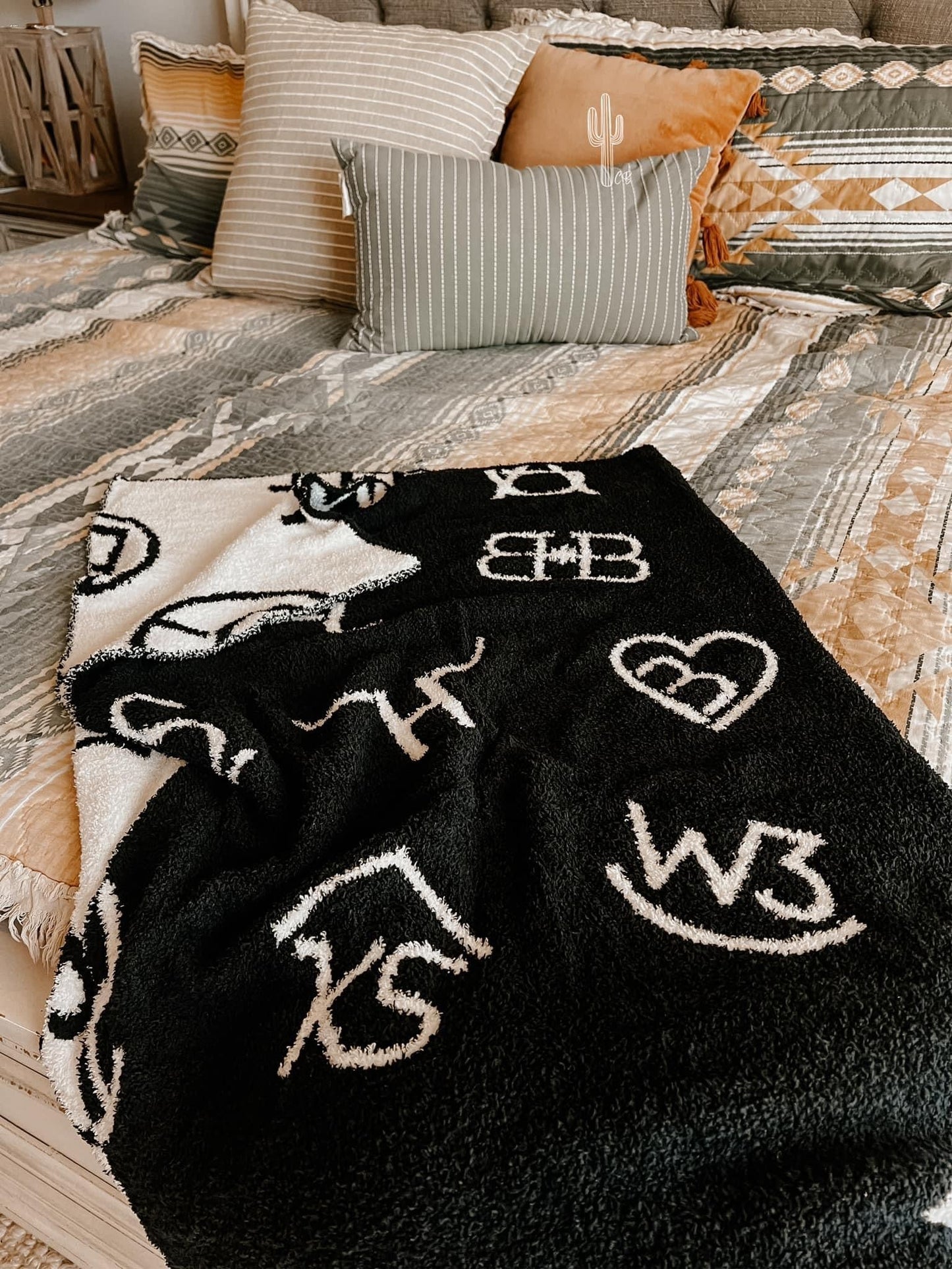 the Western Dream Me Blanket {PREORDER} The Grit and Glam