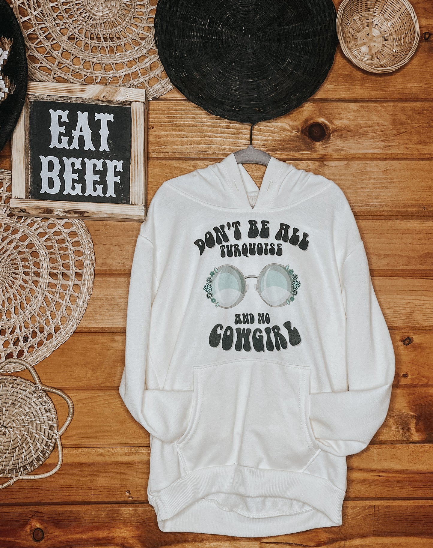 the Don't Be All |Turquoise| + No Cowgirl ladies